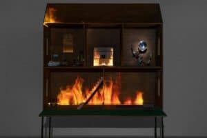 Looking at the Sun, Credit: Lena Gomon